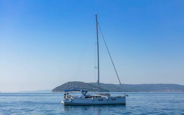 Oceanis 38.1 Anima Maris III