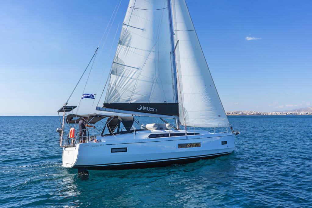 Oceanis 40.1 Roza