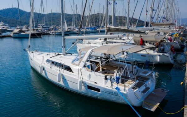 Oceanis 41.1 Zoi