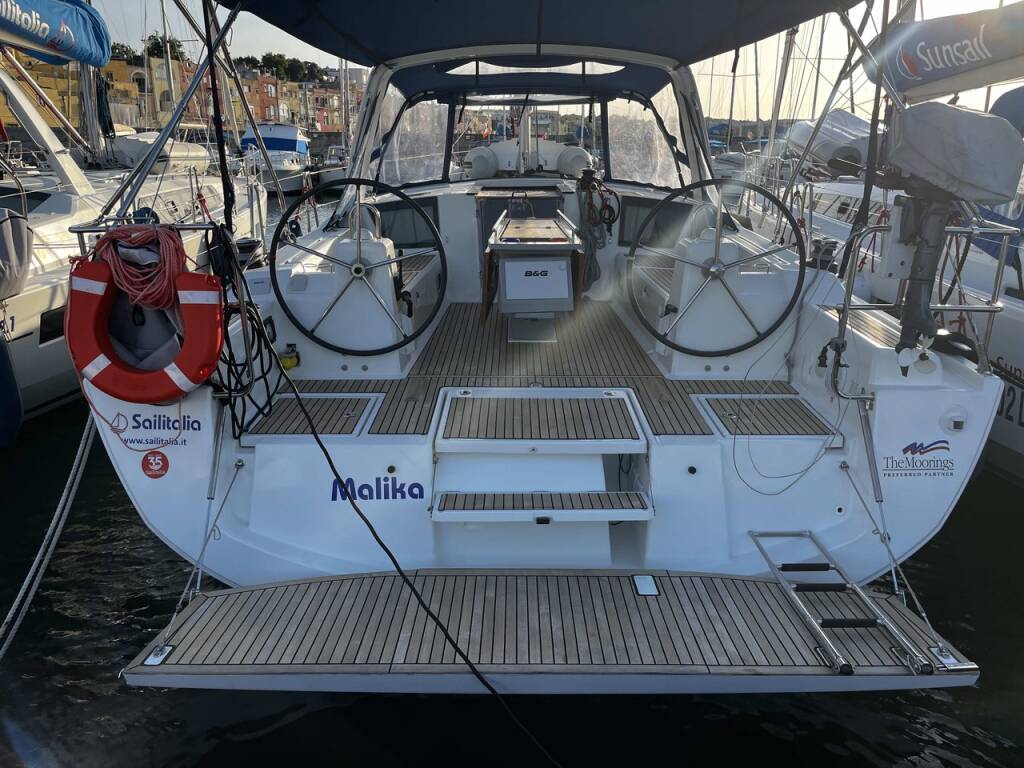 Oceanis 41.1 Malika