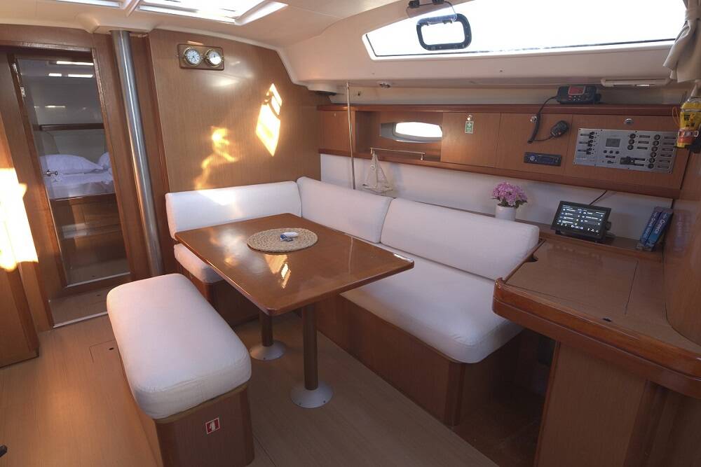 Oceanis 43 Aias