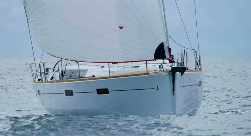 Oceanis 45 Beautiful Love