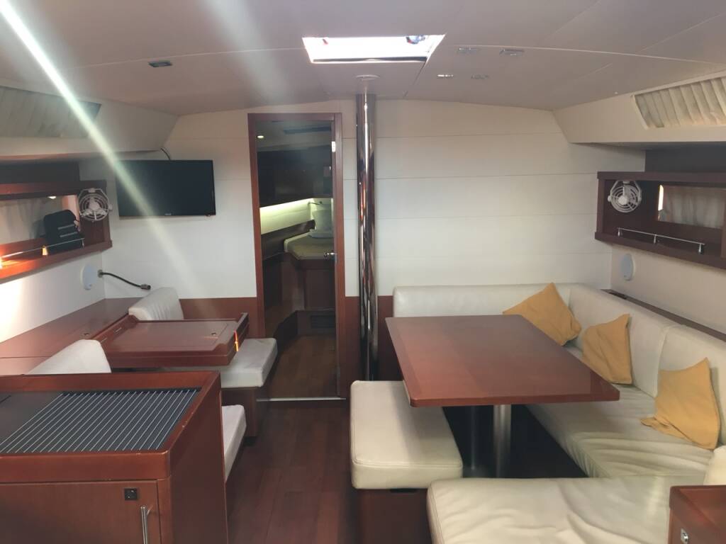 Oceanis 45 ECONOMY