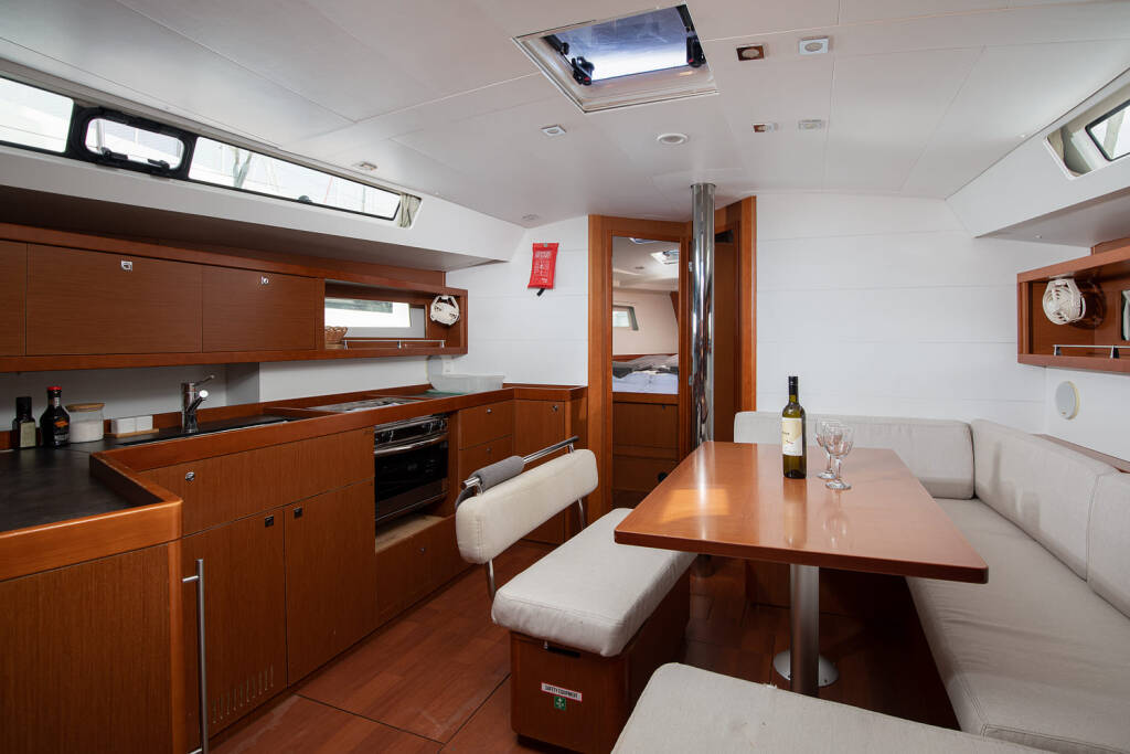 Oceanis 45 Mare Aeolos