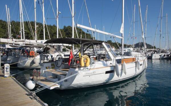 Oceanis 45 Dianora