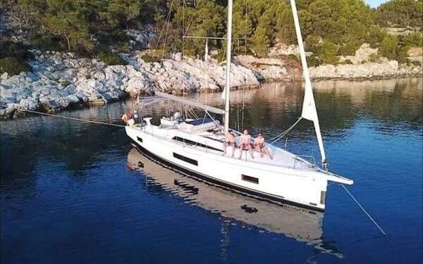 Oceanis 46.1 Ostria