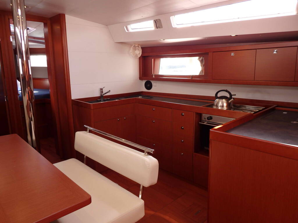 Oceanis 48 ECONOMY-