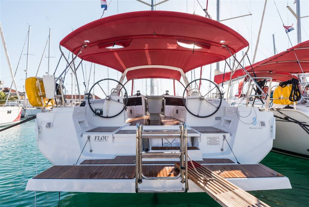 Oceanis 48 Flou