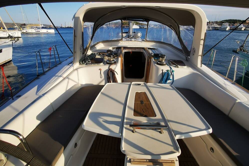 Oceanis 50 Seladon II