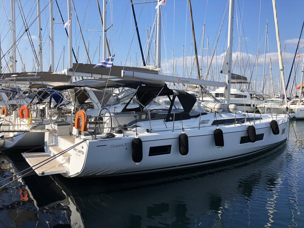 Oceanis 51.1 Salt Water