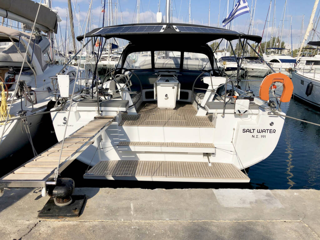 Oceanis 51.1 Salt Water