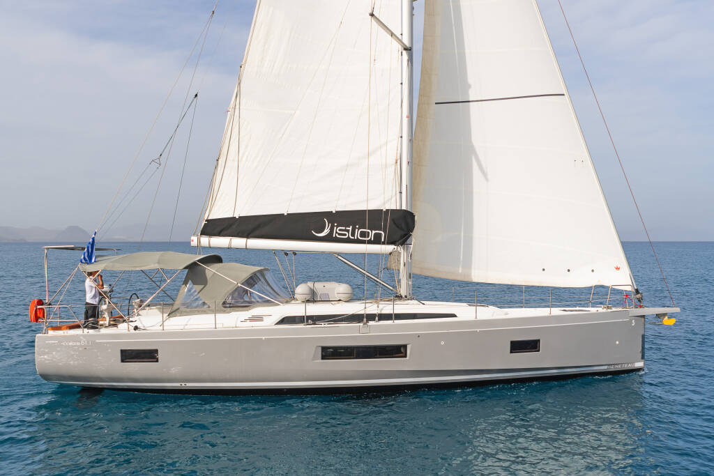 Oceanis 51.1 First Friendship