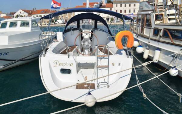 Oceanis Clipper 323 Despina