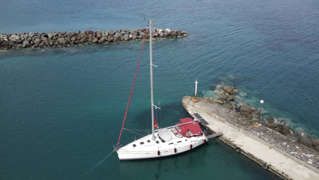 Oceanis Clipper 393 Crete