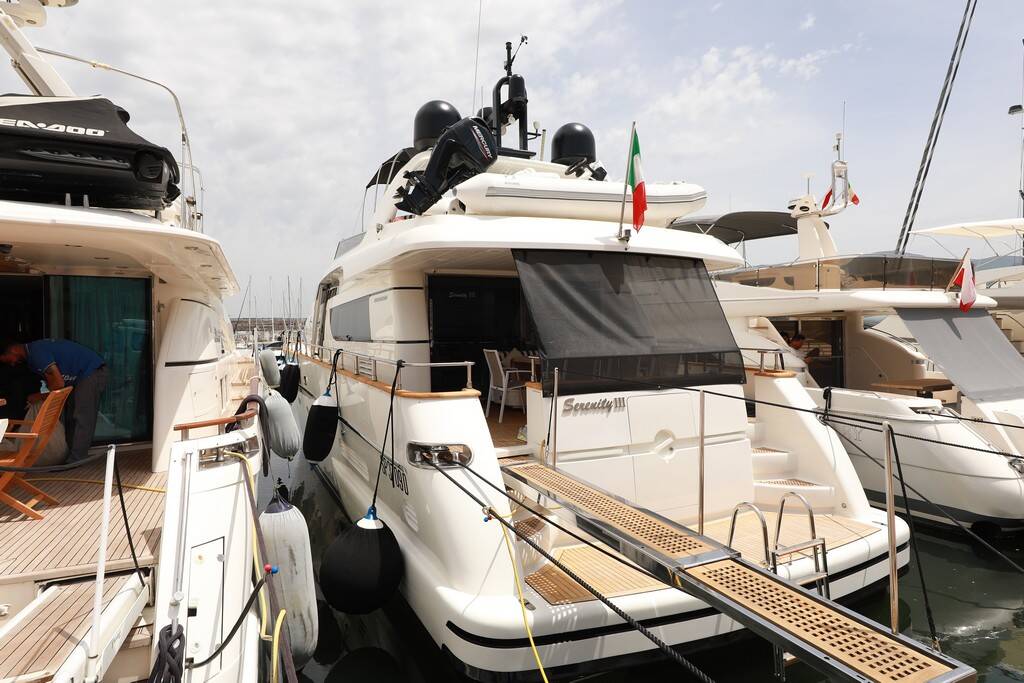 San Lorenzo 72 Serenity III