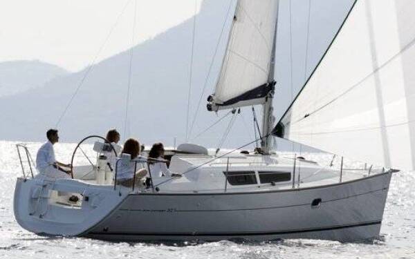 Sun Odyssey 32i Charoula