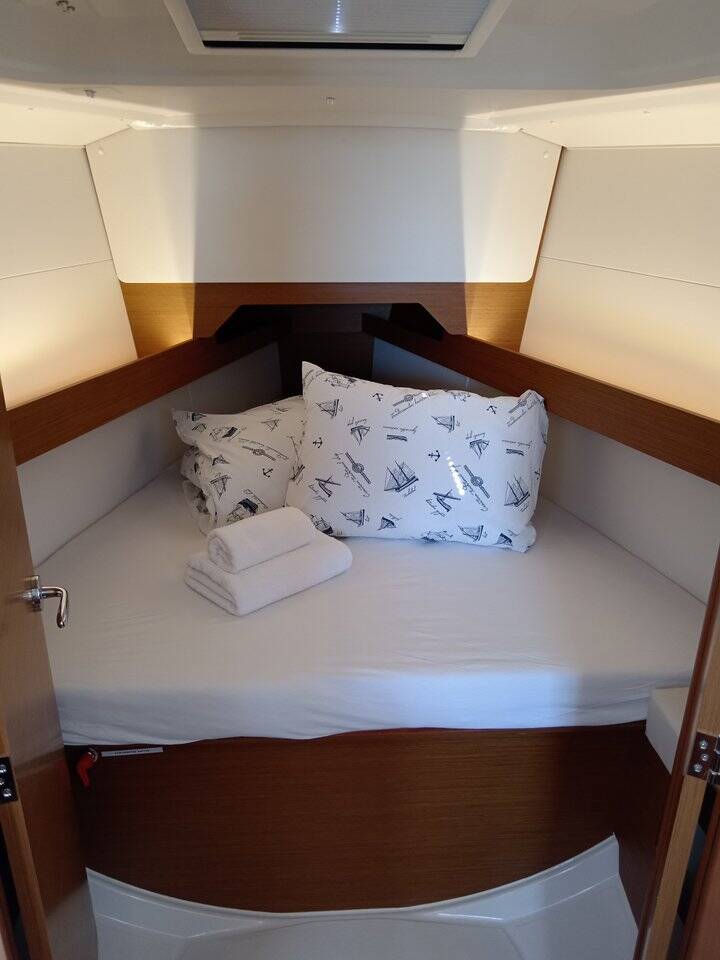 Sun Odyssey 349 Novara