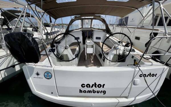 Sun Odyssey 349 Castor