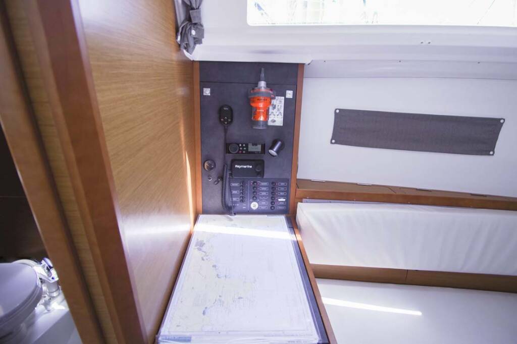 Sun Odyssey 349 Castor