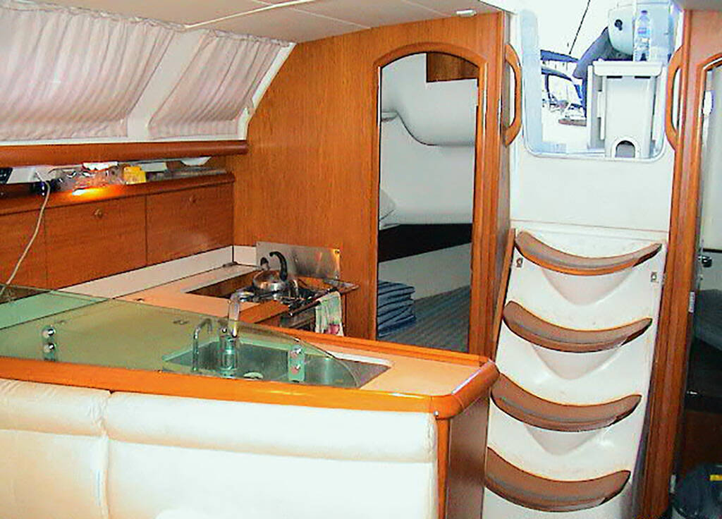 Sun Odyssey 37 Alki