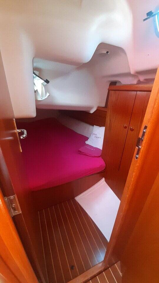 Sun Odyssey 37 Pink Pearl