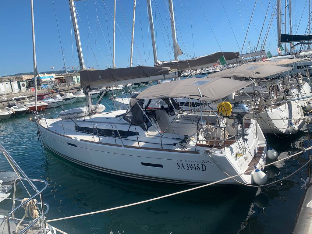 Sun Odyssey 379 Minerva