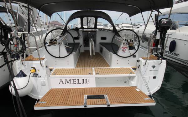 Sun Odyssey 380 Amelie