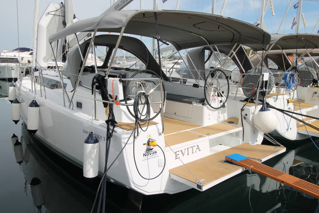 Sun Odyssey 380 Evita