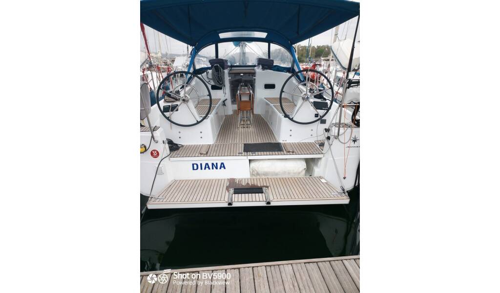 Sun Odyssey 380 Diana