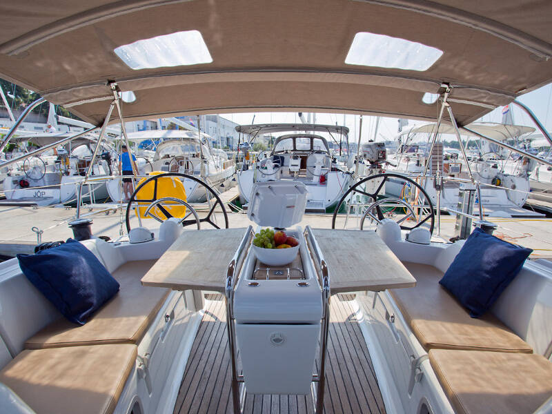 Sun Odyssey 409 Performance Stellina II