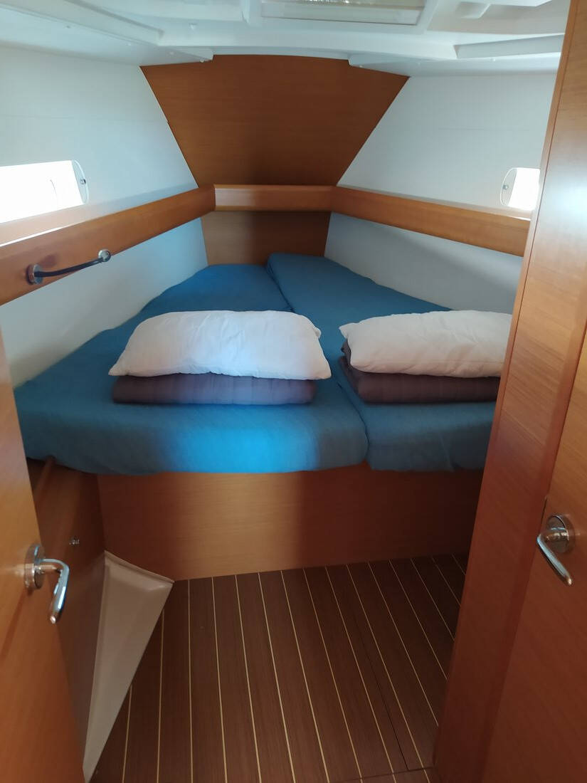 Sun Odyssey 409 Traveller