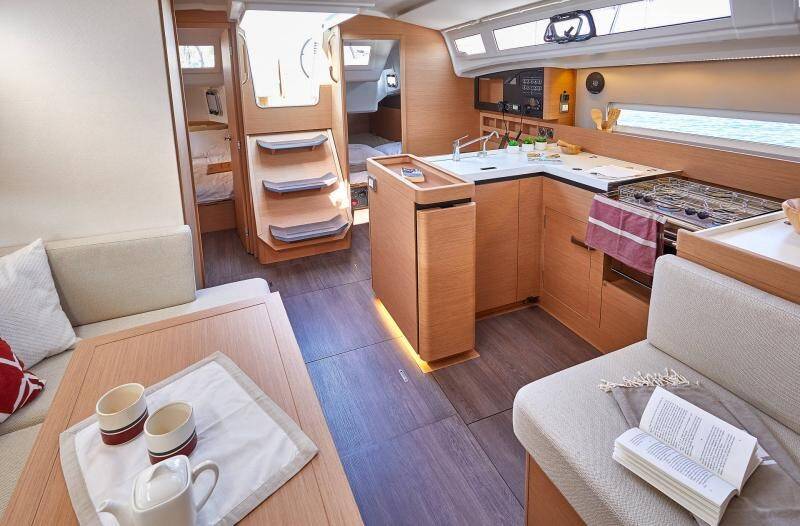 Sun Odyssey 410 Elcano