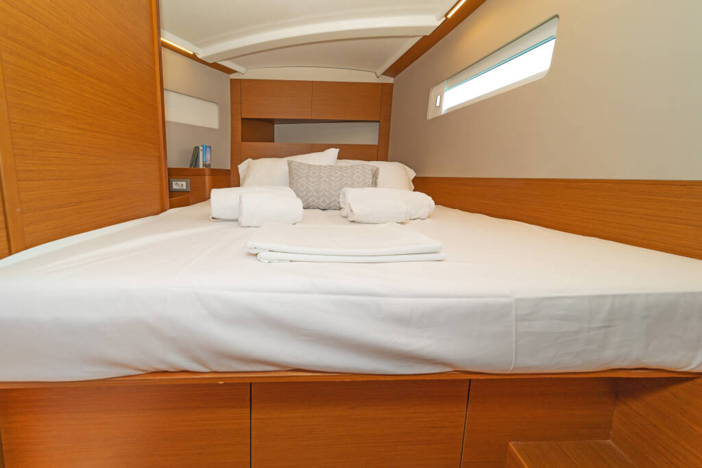 Sun Odyssey 410 Sea Whisper