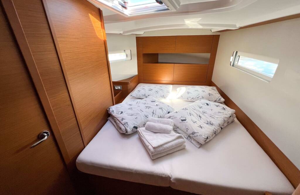 Sun Odyssey 410 Evelyne