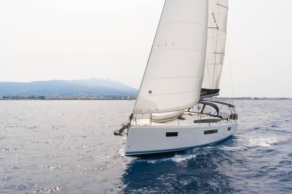 Sun Odyssey 410 Aella