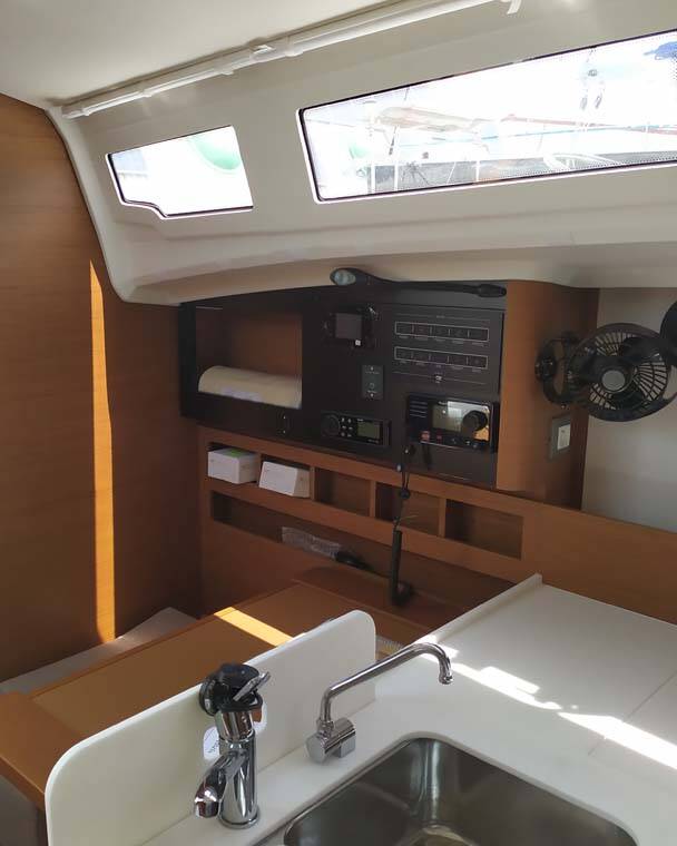 Sun Odyssey 410 Marelli