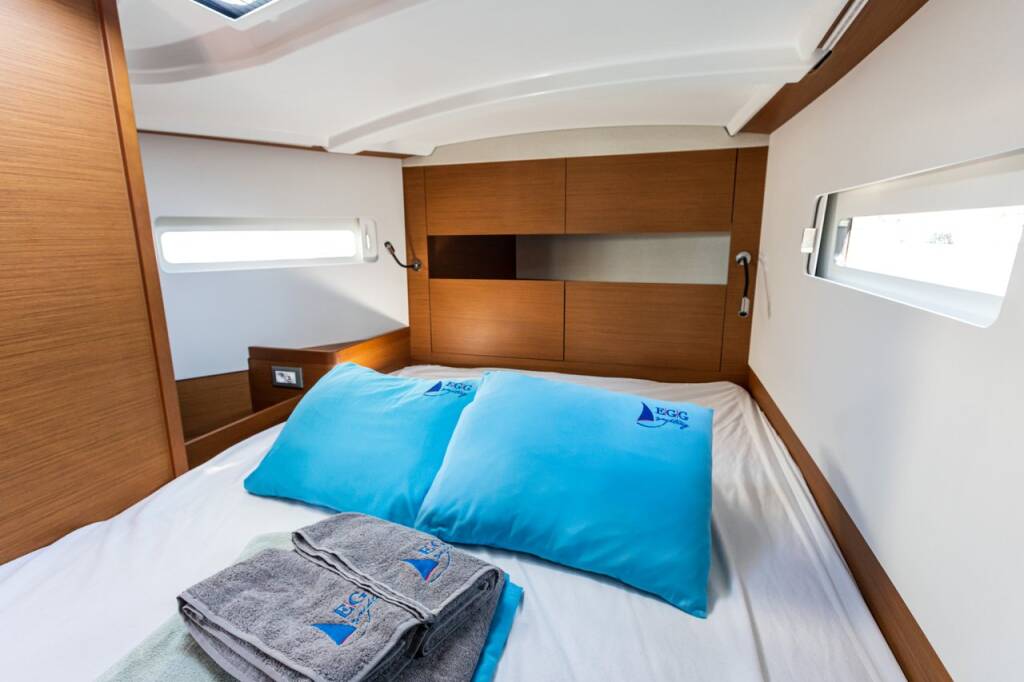 Sun Odyssey 410 Feel The Magic