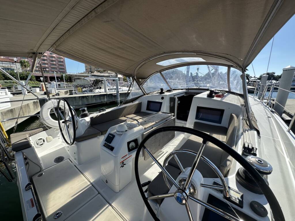 Sun Odyssey 410 Vigilant