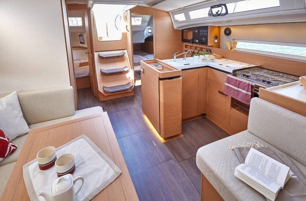 Sun Odyssey 410 Orla