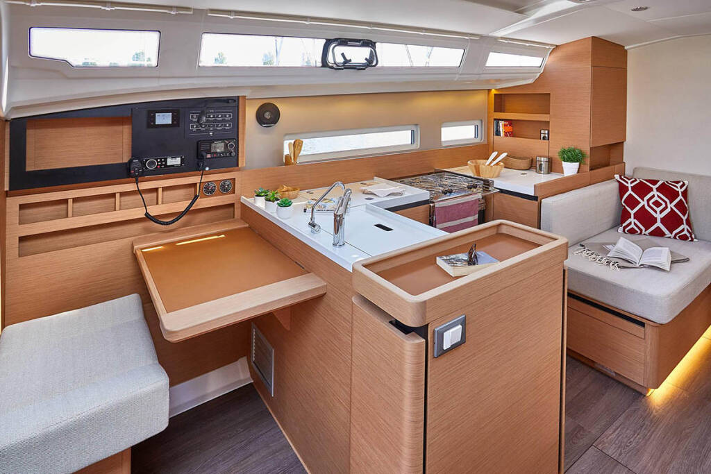 Sun Odyssey 410 Hygge