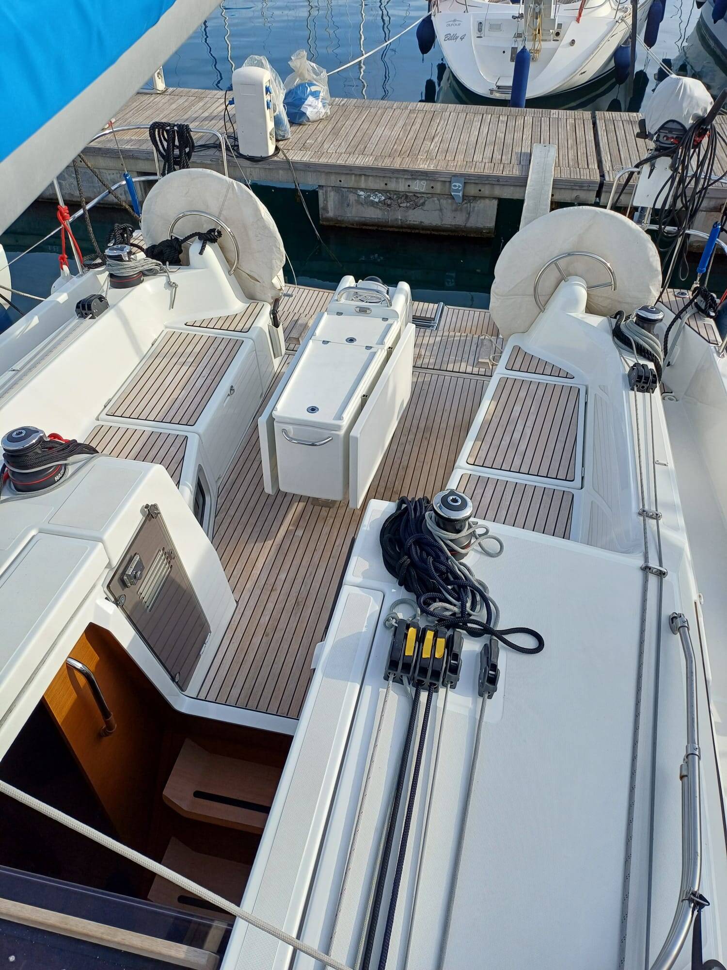 Sun Odyssey 410 S. Raphael