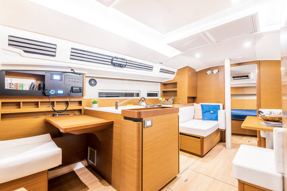 Sun Odyssey 410 Emotion