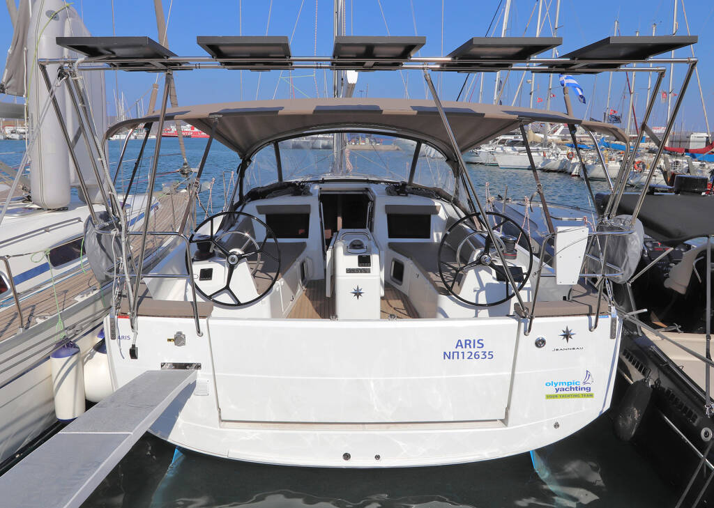 Sun Odyssey 410 Aris