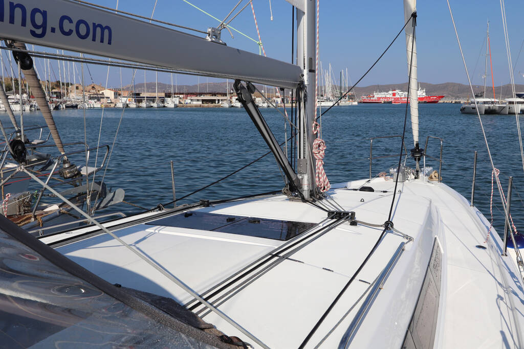 Sun Odyssey 410 Aris