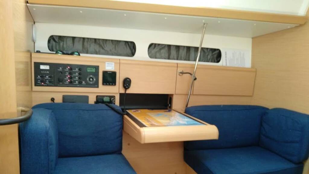 Sun Odyssey 419 Tumbleweed