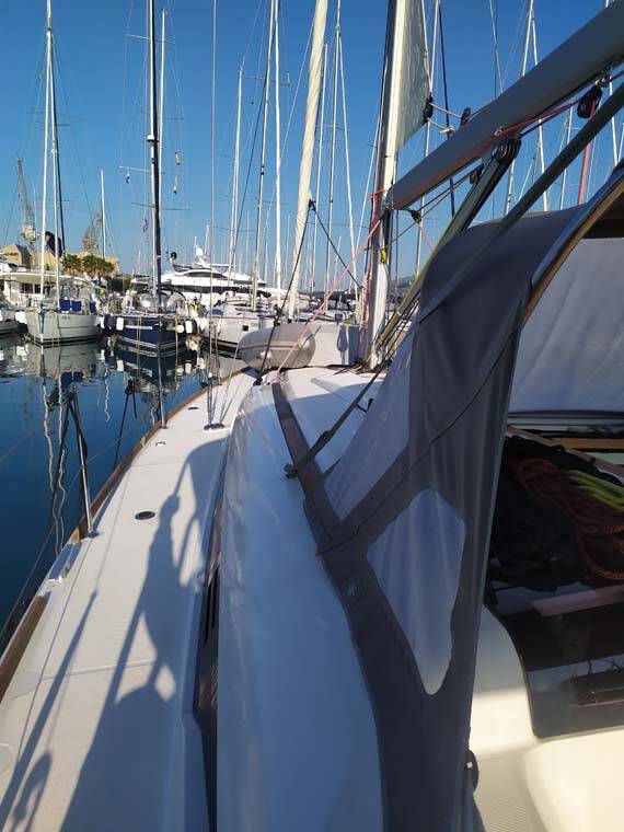 Sun Odyssey 419 Mango Tango