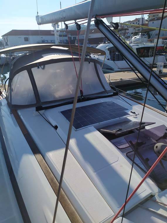 Sun Odyssey 419 Mango Tango