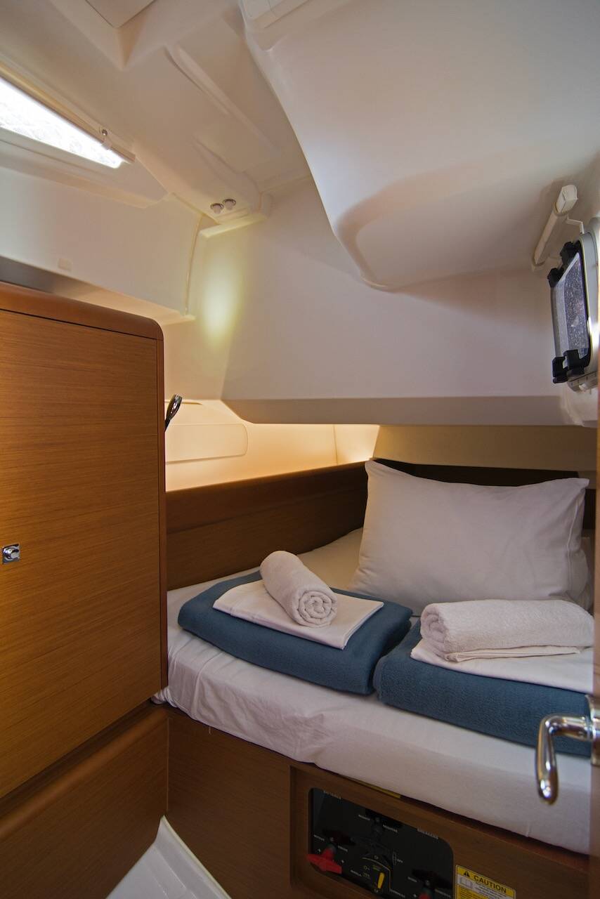 Sun Odyssey 419 Dorado