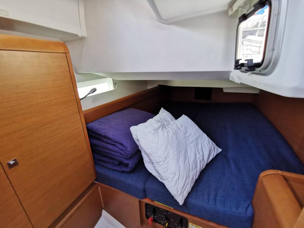 Sun Odyssey 419 Star Gazer