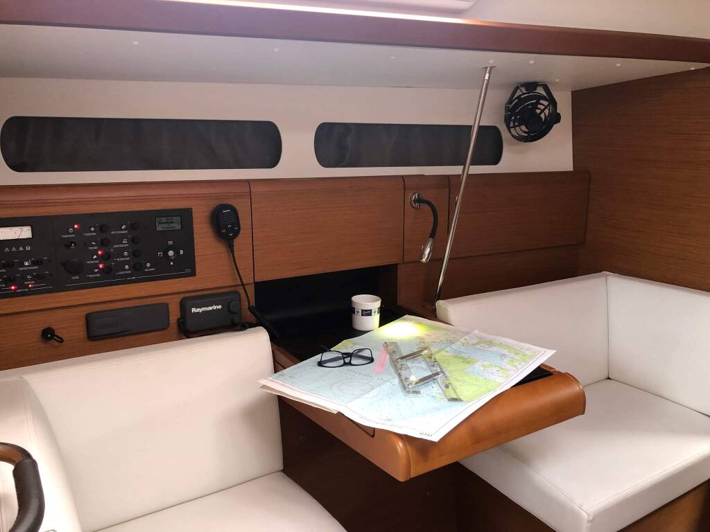 Sun Odyssey 419 Anerada